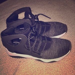 Nike 8.5 hurrah cheese no box never worn